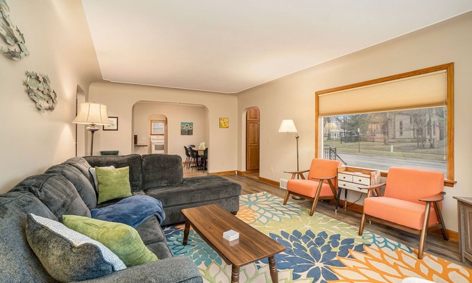 Manistee Casa | Updated Pet-Friendly Ranch near Downtown