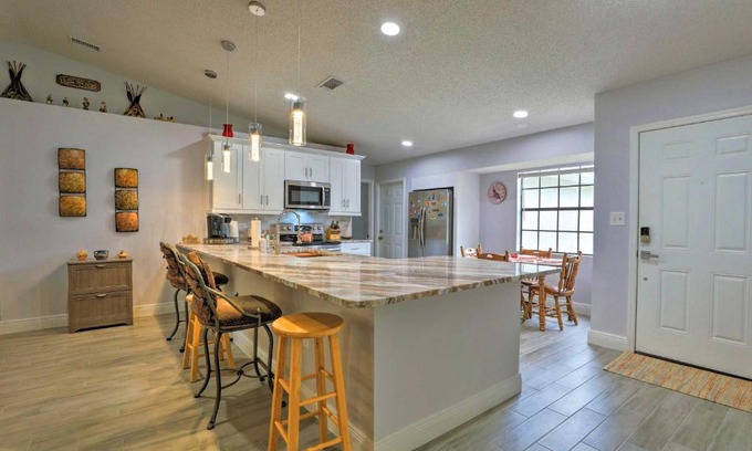 Tavares Casa | Updated Tavares Retreat Less Than 1 Mile to Boat Ramp