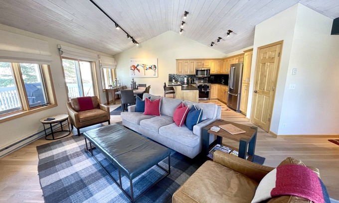 Teton Pines Casa | Impresionante, remodelado Teton Pines 3 dormitorios