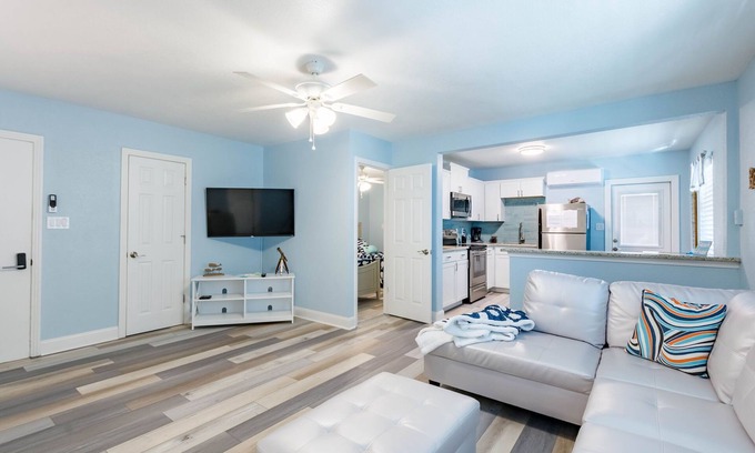 St. Pete Beach Hotel | Upham Beach Inn