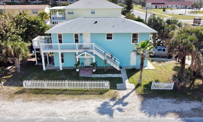 Point East Casa | Upper Atlantic House