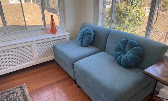 Upper Darby Casa | Upper Darby 4-bedroom home near Philly. Perfect for families.