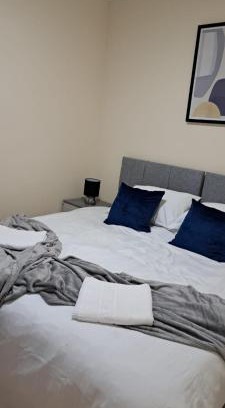 Tooting Casa | Upper Tooting Road
