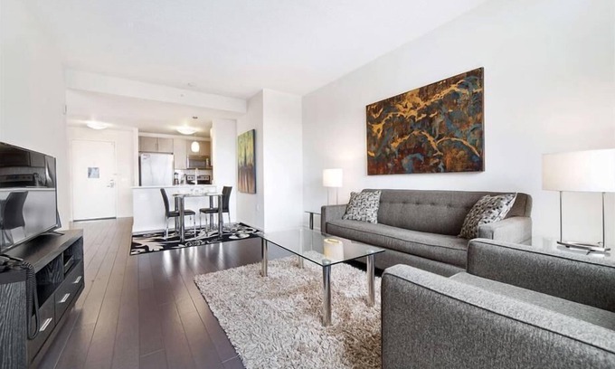 Hudson Exchange Apartamento | Upscale 1BR | Perfect for Travelling Nurses | Near Hospital