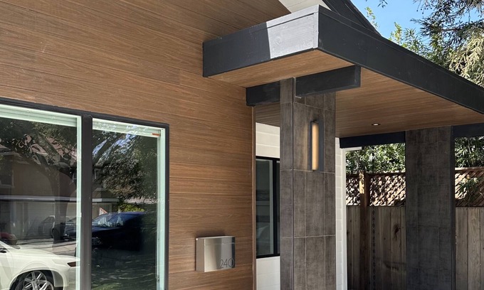 Shoreline West Casa | Upscale 3B2B Modern House Near Mountain View Downtown