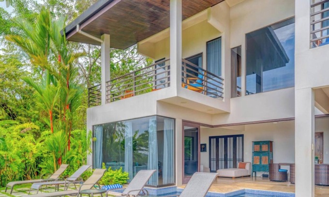 Dominicalito Casa | Upscale 4b/4b great location w/ breathtaking views