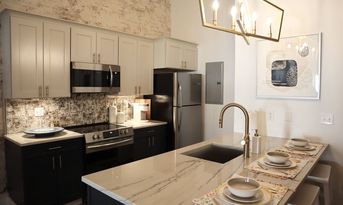 Columbia Apartamento | Upscale Apartment in the Heart of Downtown Columbia!