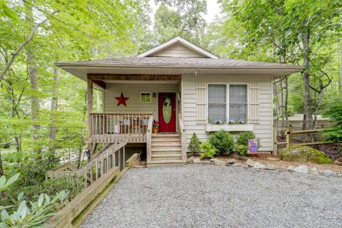 Newland Casa | Upscale Blue Ridge Mtns Escape Great for Groups!