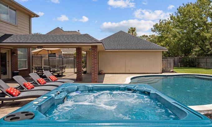 Cypress Casa | Upscale Cypress Stay Pool, Hot Tub, EV, Sleeps 20