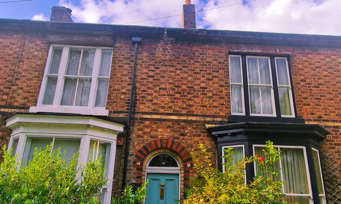 Liverpool Apartamento | Upscale Family Home, Beautiful Setting
