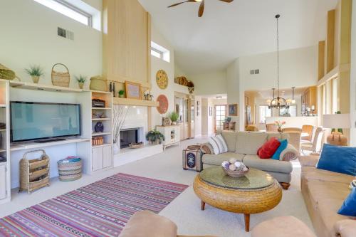 La Quinta Apartamento | Upscale La Quinta Retreat 5 Mi to Coachella!