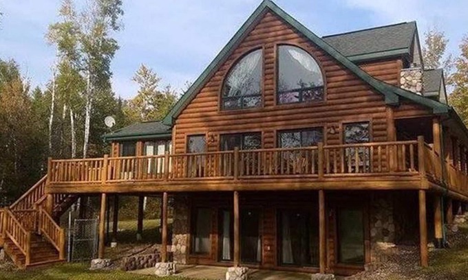 Phillips Casa | Exclusivo lago en el hermoso 915 Acre Solberg Lake, Phillips WI