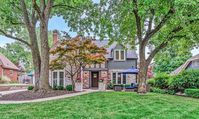 Meridian-Kessler Casa | Upscale neighborhood. Minutes to downtown. Large home and Pet-friendly in M-K