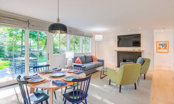 Southwest Harbor Casa | Upscale Southwest Harbor Retreat - Dog Friendly!