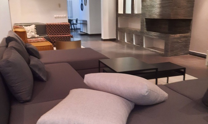 Racine Apartamento | Apartamento moderno, muy bien ubicado.