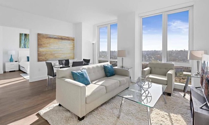 White Plains Apartamento | Upscale Two Bedroom Apartment | Fully Furnished | Downtown White Plains