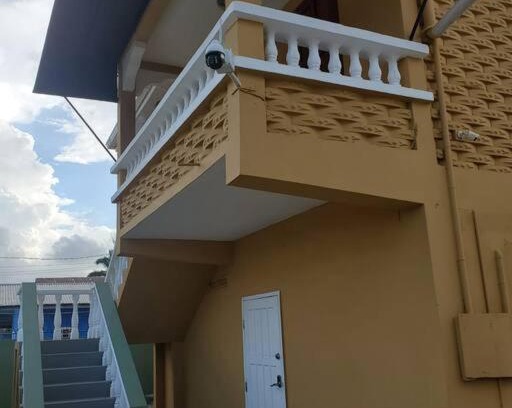 Georgetown Apartamento | Upstairs 2 Bedroom Avalon Regia Apartment