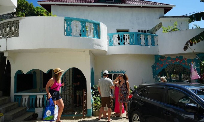 Fairy Hill Casa | Upstairs Room with Terrace at RobinHood guesthouse