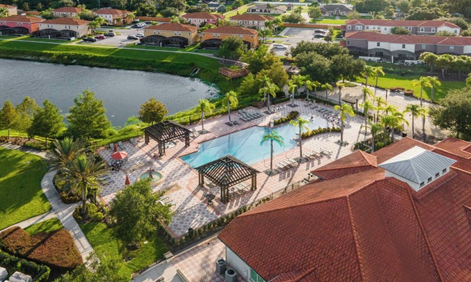 Kissimmee Casa | Upstay - Guest Home w Cinema Theme Rooms