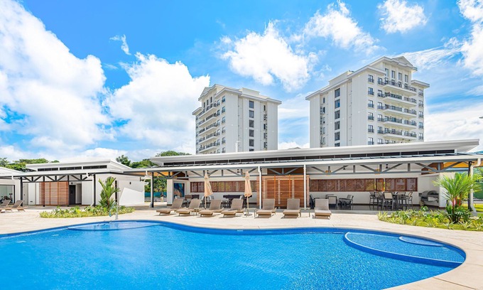 Barrio Santa Lucía Apartamento | Upstay - NEW Build - Viva Jaco Condo w Epic Views