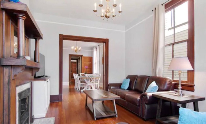 Touro Casa | Uptown Gem - 3 bed/2bath -Monthly Rental Listing details