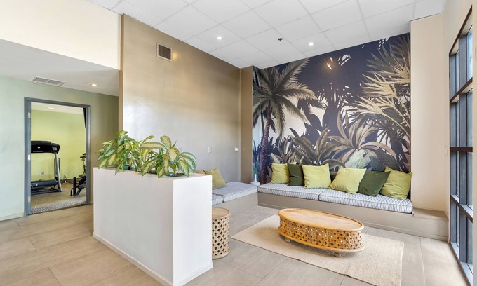Hillcrest Apartamento | Uptown Inn by Vantaggio - Limited Service Apart-Hotel
