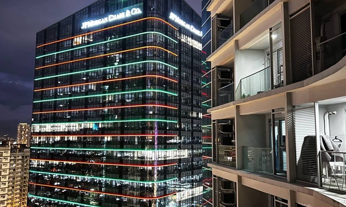 Bonifacio Global City Hotel | Uptown Parksuites Tower Two