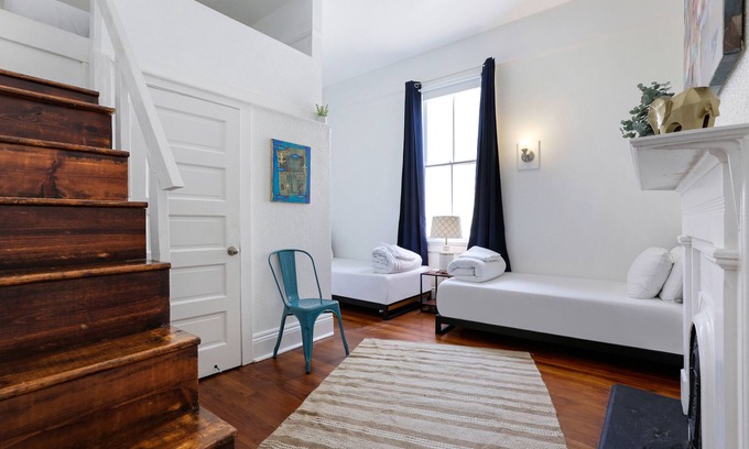Freret Casa | Uptown Spacious 4BD w Historic Charm