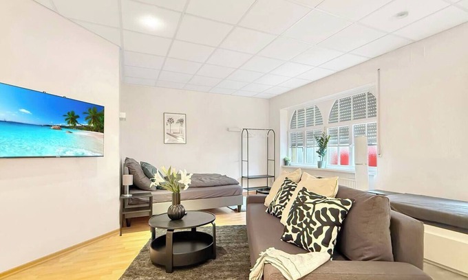 Gaisburg Apartamento | Urban Chic | Sleeps 5 | Balcony