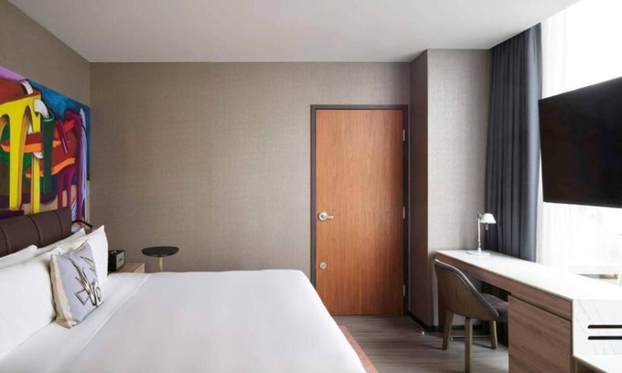 Hipódromo Hotel | Urban Escape: Pets Allowed, Nightclub & Shuttle, Parque México!