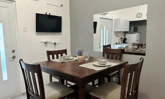 Eleanor Roosevelt Apartamento | Urban Lodgings Two @ Roosevelt 457