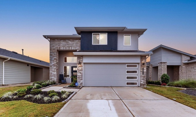 Southeast Houston Casa | Urban Luxe: Houston Thrills!