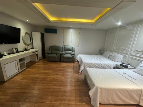 COEX Hotel | Urban Nest Hotel
