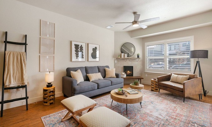 Old Town North Casa | Urban Oasis near Breweries & Old Town - Free Bikes