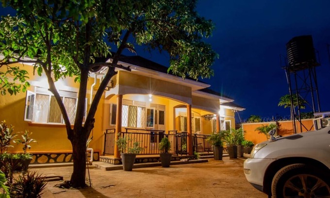 Kampala Casa | Urban Oasis