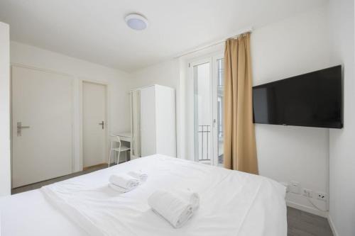 Sihlfeld Apartamento | Urban Oasis with Queen Bed and View BE-39