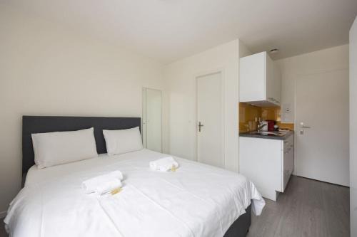 Sihlfeld Apartamento | Urban Oasis with Queen Bed and View BE-53
