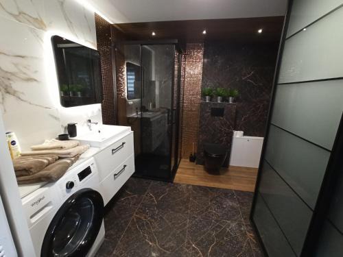 Brochow Apartamento | Urban Palace bezpłatne miejsce postojowe