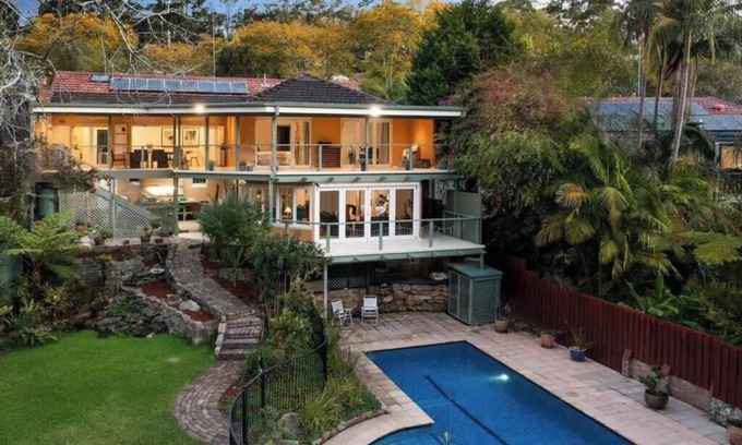 Lindfield Casa | Urban poolside oasis in Sydney- outdoor living at its best