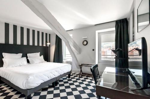 Aurillac Hotel | Urban Style Hotel des Carmes