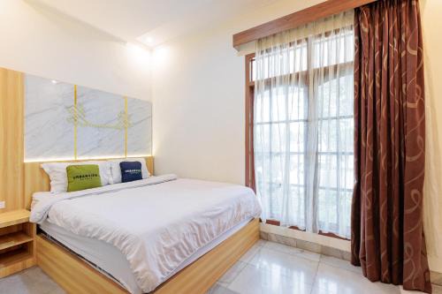 Rajabasa Hotel | Urbanview Hotel Tritia Lampung By RedDoorz