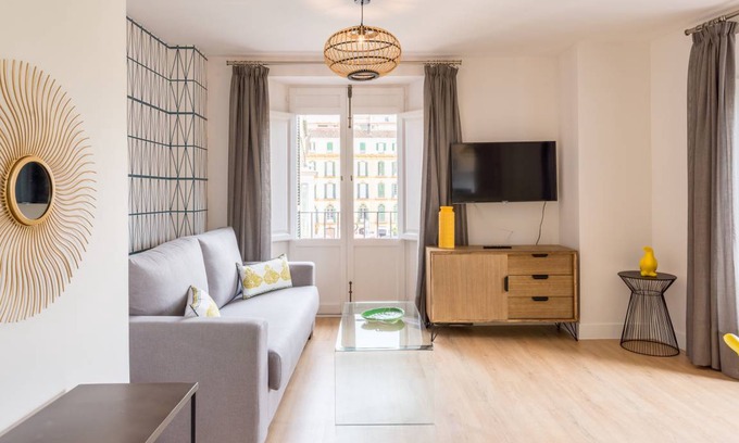 La Merced Apartamento | Urbe10 Plaza de la Merced 2BED ( 3J)