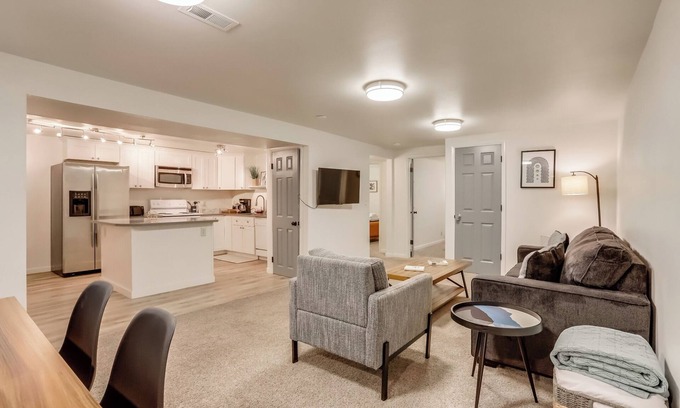 Arvada Casa | Urbex | Boulder | Denver | Golden | Dog Friendly | Fenced Yard | Lower Duplex Unit | Extended Stay