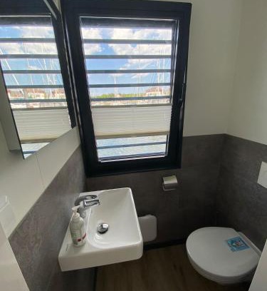 Tarnewitz Casa | Urlaub auf dem Wasser mit einmaligen Ausblick - WELL Hausboote Boltenhagen 10