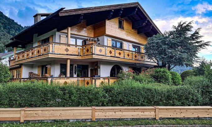 Ruhpolding Apartamento | Urlaub beim Filmemacher Thomas Junker