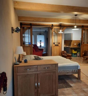 Sebnitz Apartamento | Urlaub im Friseursalon