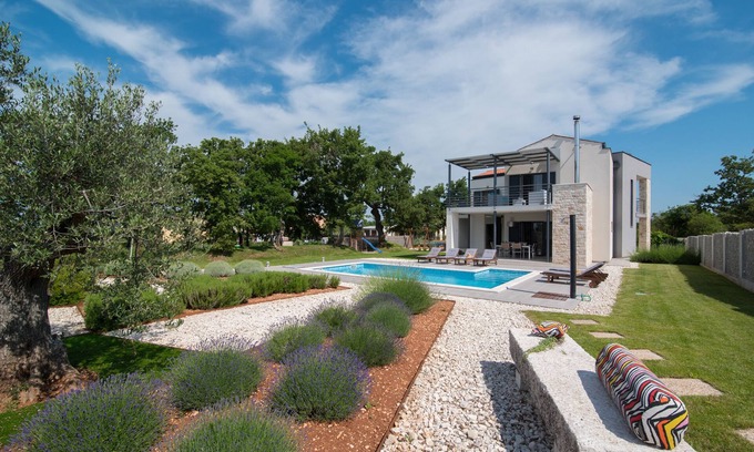 Jursici Villa | SALÓN KAPELANA - Exclusiva villa moderna en Istria en tranquilidad rural
