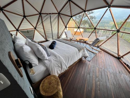 Silvania Otro | URQU Glamping cerca a Bogota