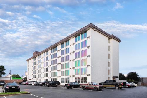 Southern Shops Hotel | USA Economy Lodge