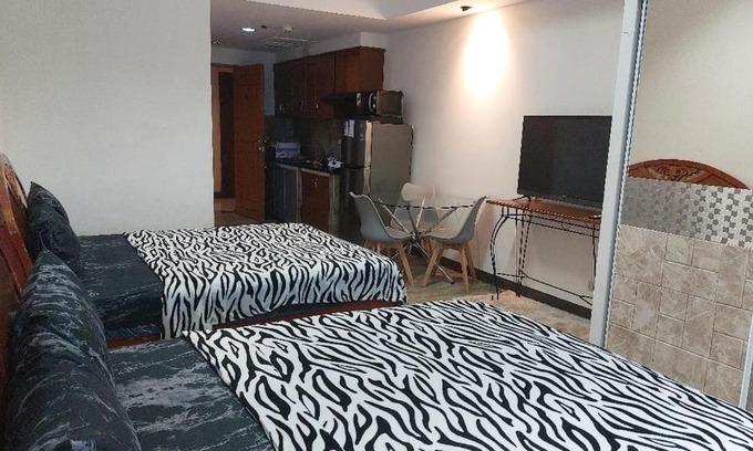 Ermita Apartamento | USA embassy front suite Pearl of the Orient